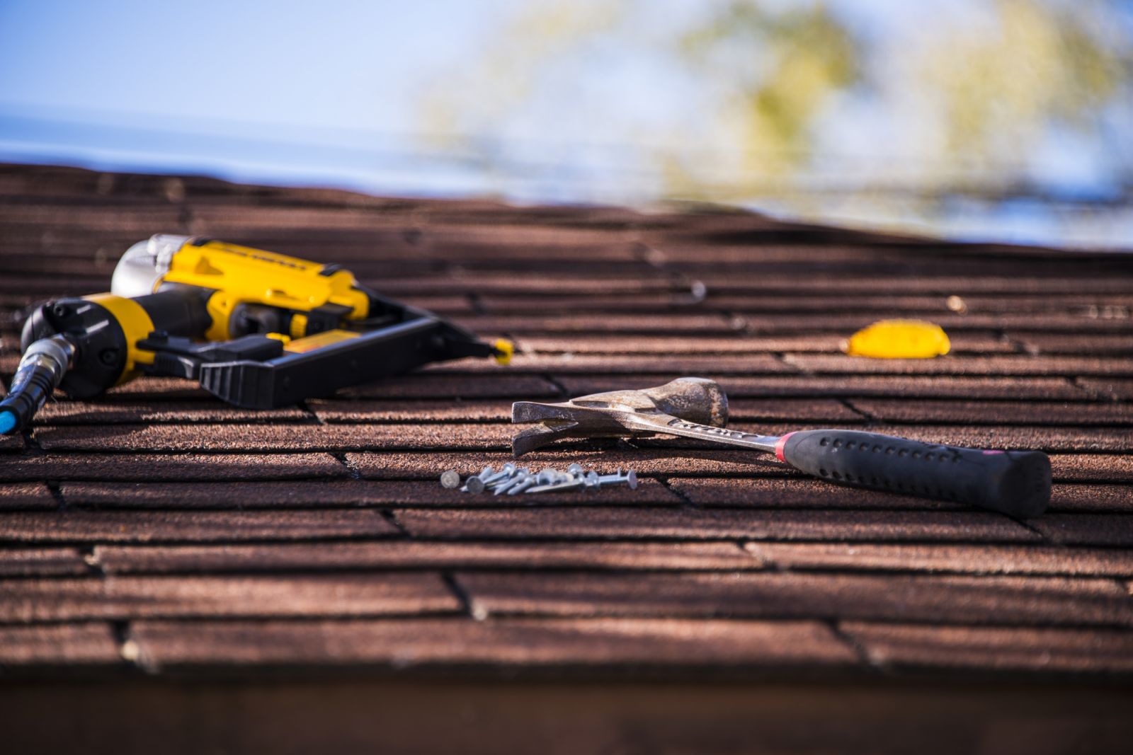 How to Tell Whether Or Not Your Roof Repair is an Emergency